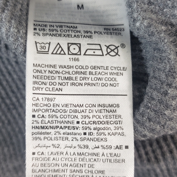 Old Navy Christmas PJ Top - Picture 4 of 5